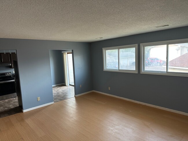 Building Photo - 1393 Prosperity Ave