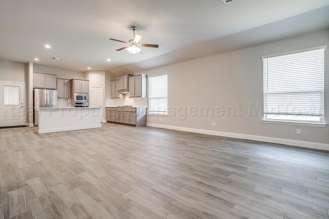 Building Photo - CHARMING, 2022 NEWLY BUILT BEAUTIFUL 4 BD,...