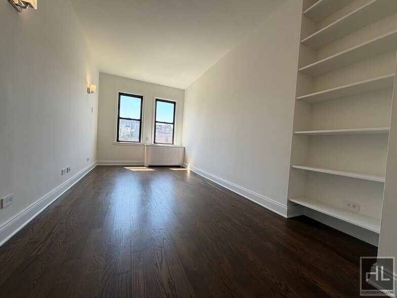 Building Photo - WEST 22 STREET