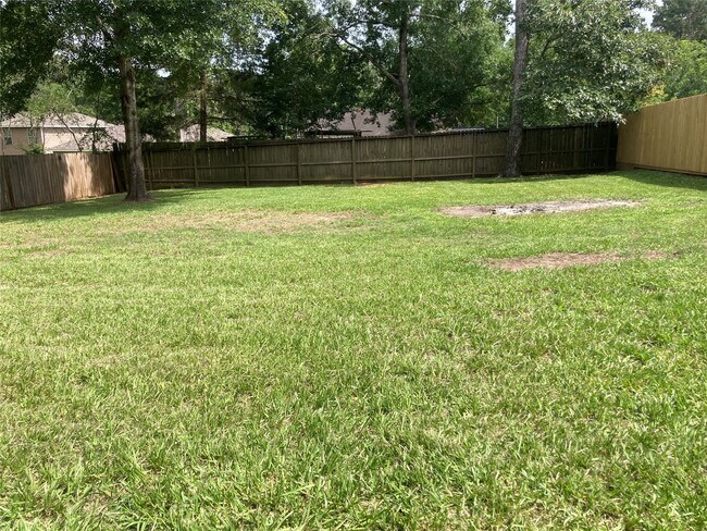 Building Photo - 10479 Royal Tricia Dr