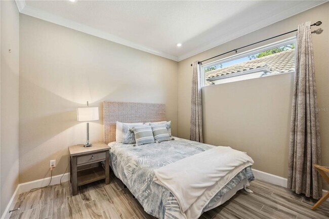 Building Photo - 5305 Bartolomeo St
