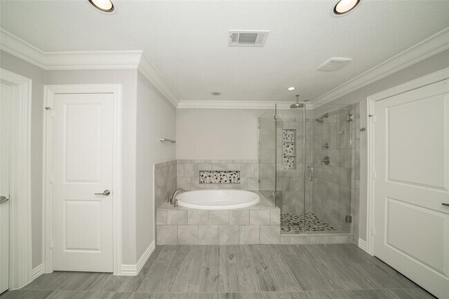 Building Photo - 13415 Preston Cliff Ct