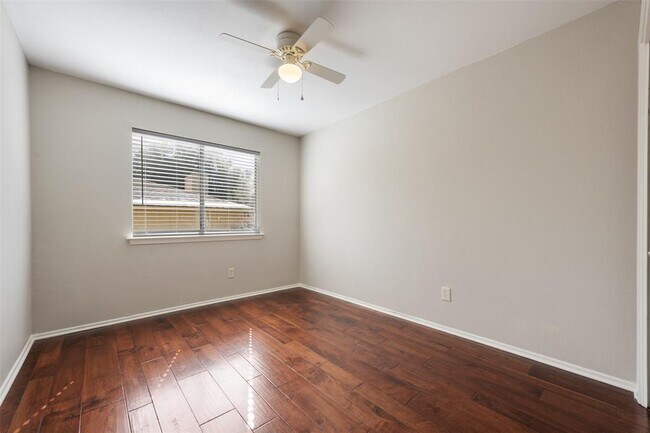 Building Photo - 12302 Eagle Rock Cove