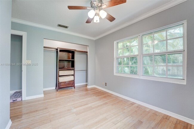 Building Photo - 5130 SW 208th Ln