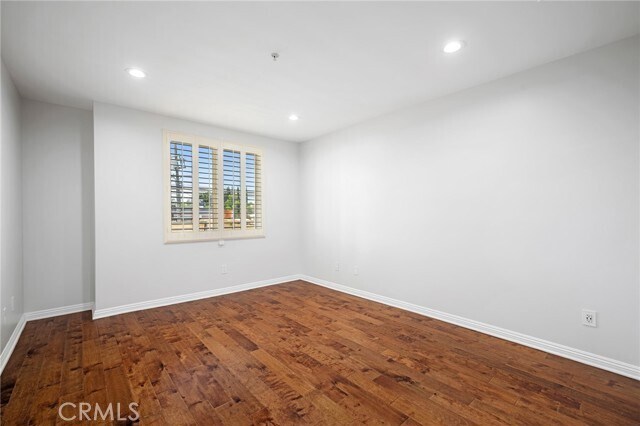 Building Photo - 6800 Corbin Ave