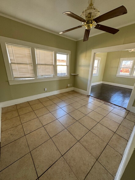 Building Photo - 1310 S Jefferson St