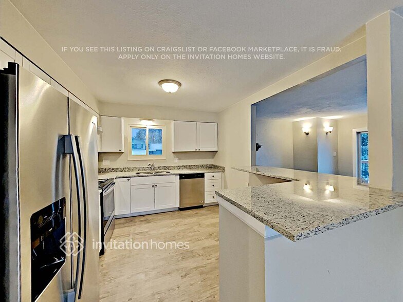 Building Photo - 10110 Depew St