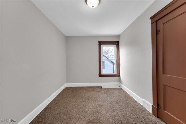 Building Photo - 788 E 156th St