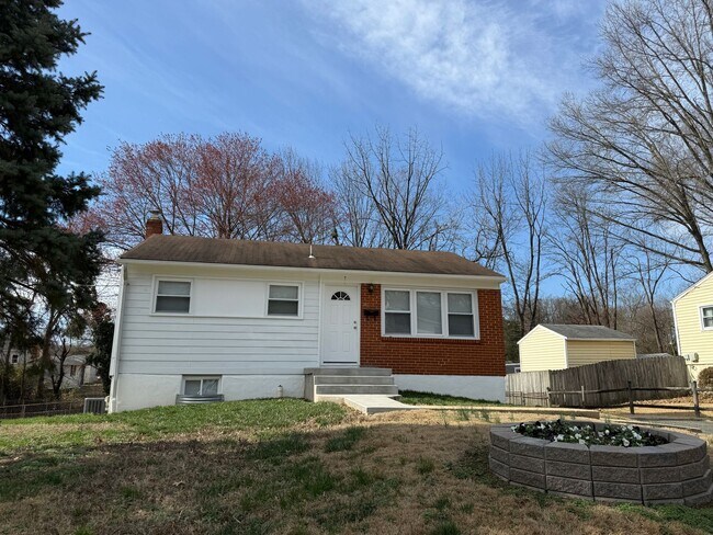 Building Photo - 1411 Harrison St