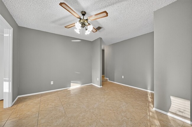 Building Photo - 16355 Sierra Grande Dr