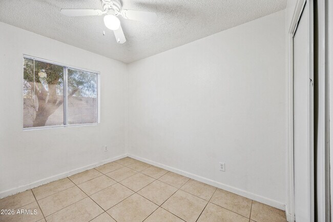 Building Photo - 642 S Morris