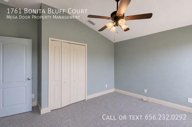 Building Photo - 1761 Bonita Bluff Ct
