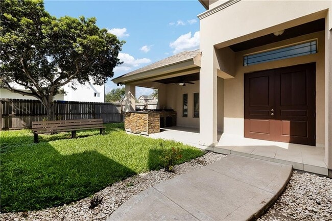 Primary Photo - 2014 N 44th Ln