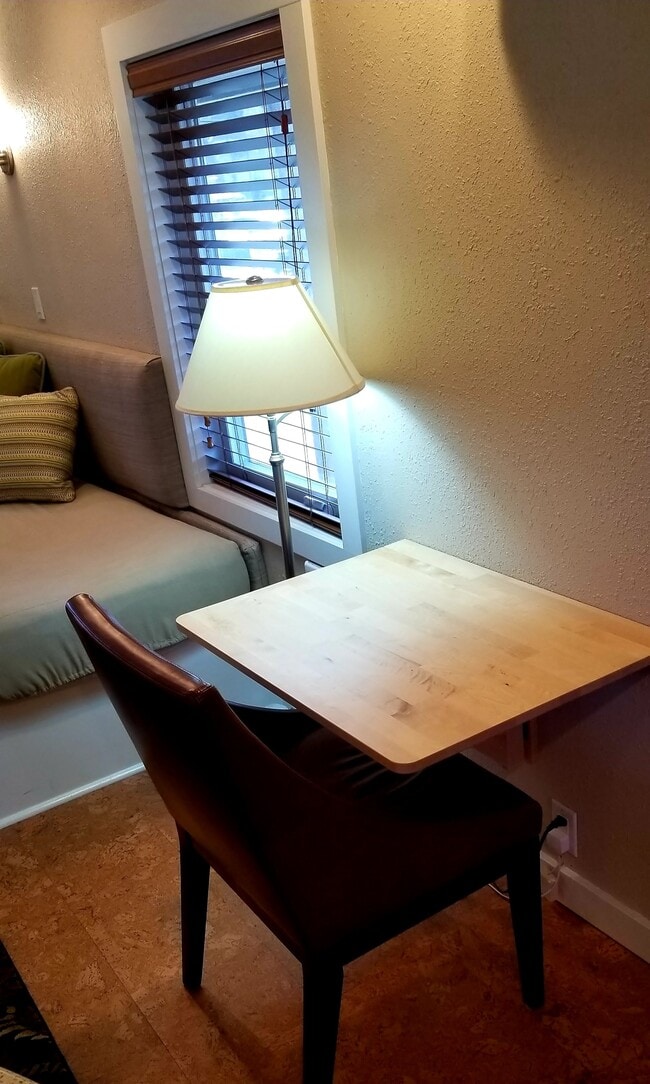 Building Photo - Twelfth Street Apartments