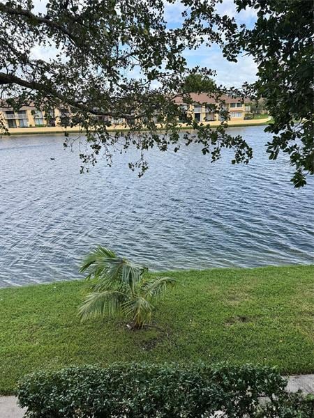 Building Photo - 615 NW 210th St