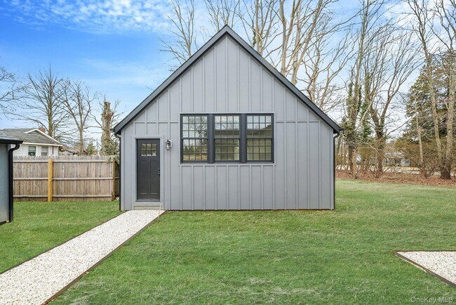 Building Photo - 23 Roosevelt Blvd