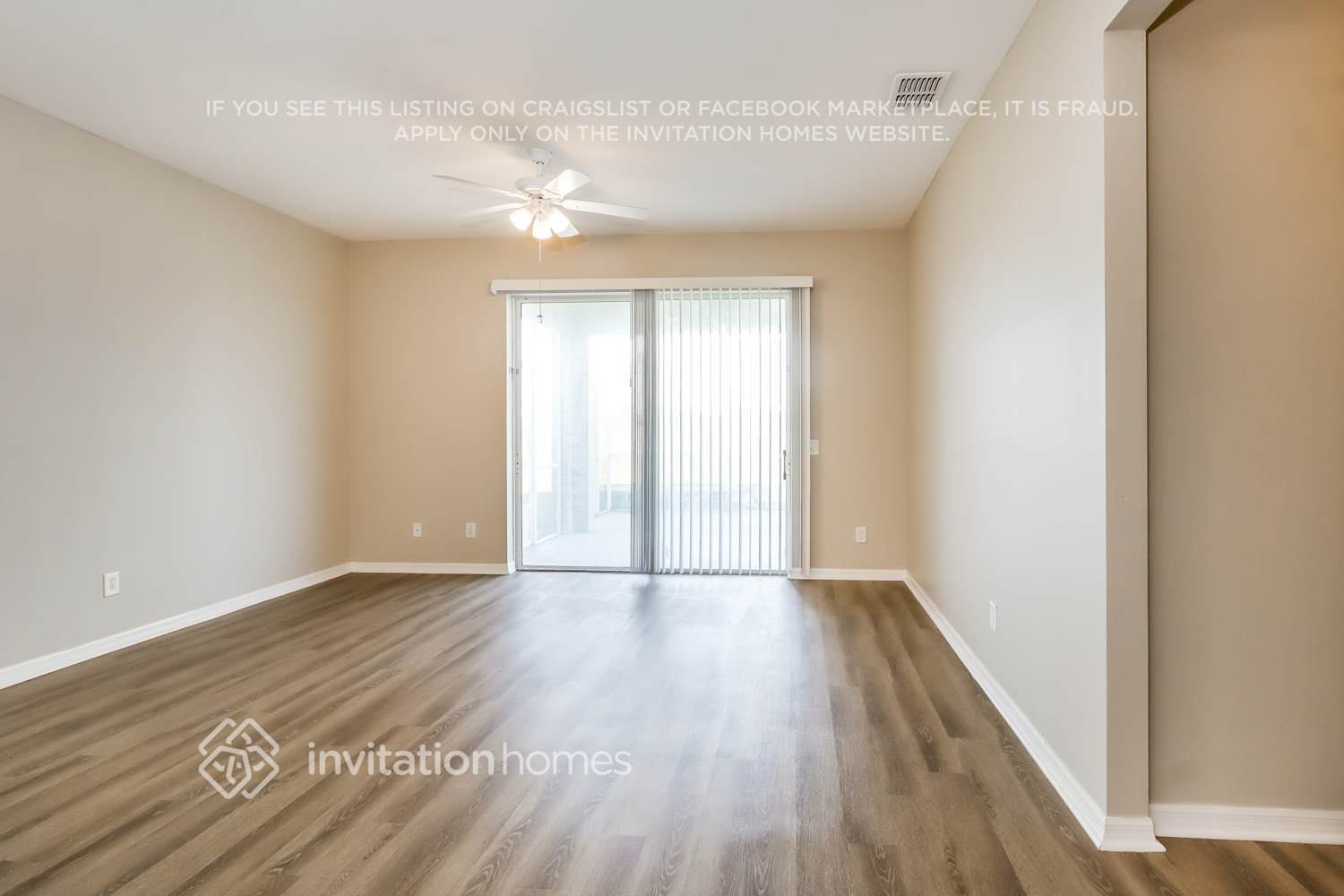 Building Photo - 10750 Pictorial Park Dr