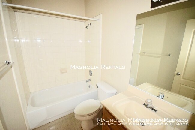 Building Photo - 2900 N J St