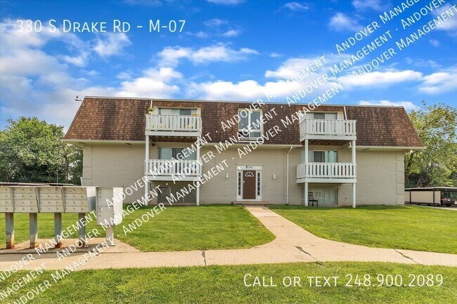Building Photo - 330 S Drake Rd