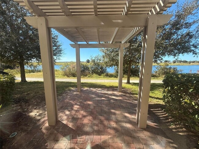 Building Photo - 1316 Royal St. George Blvd