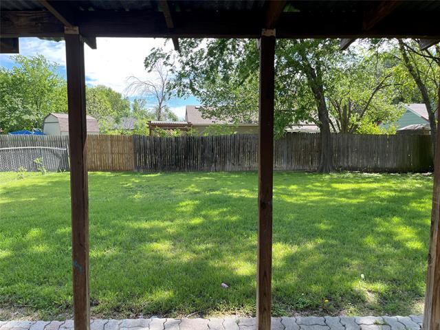 Building Photo - 7204 Shadow Bend Dr