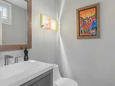 Building Photo - 3 bedroom in Chicago IL 60614