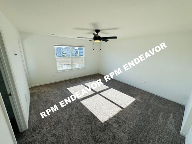 Building Photo - Welcome to your dream rental!!!