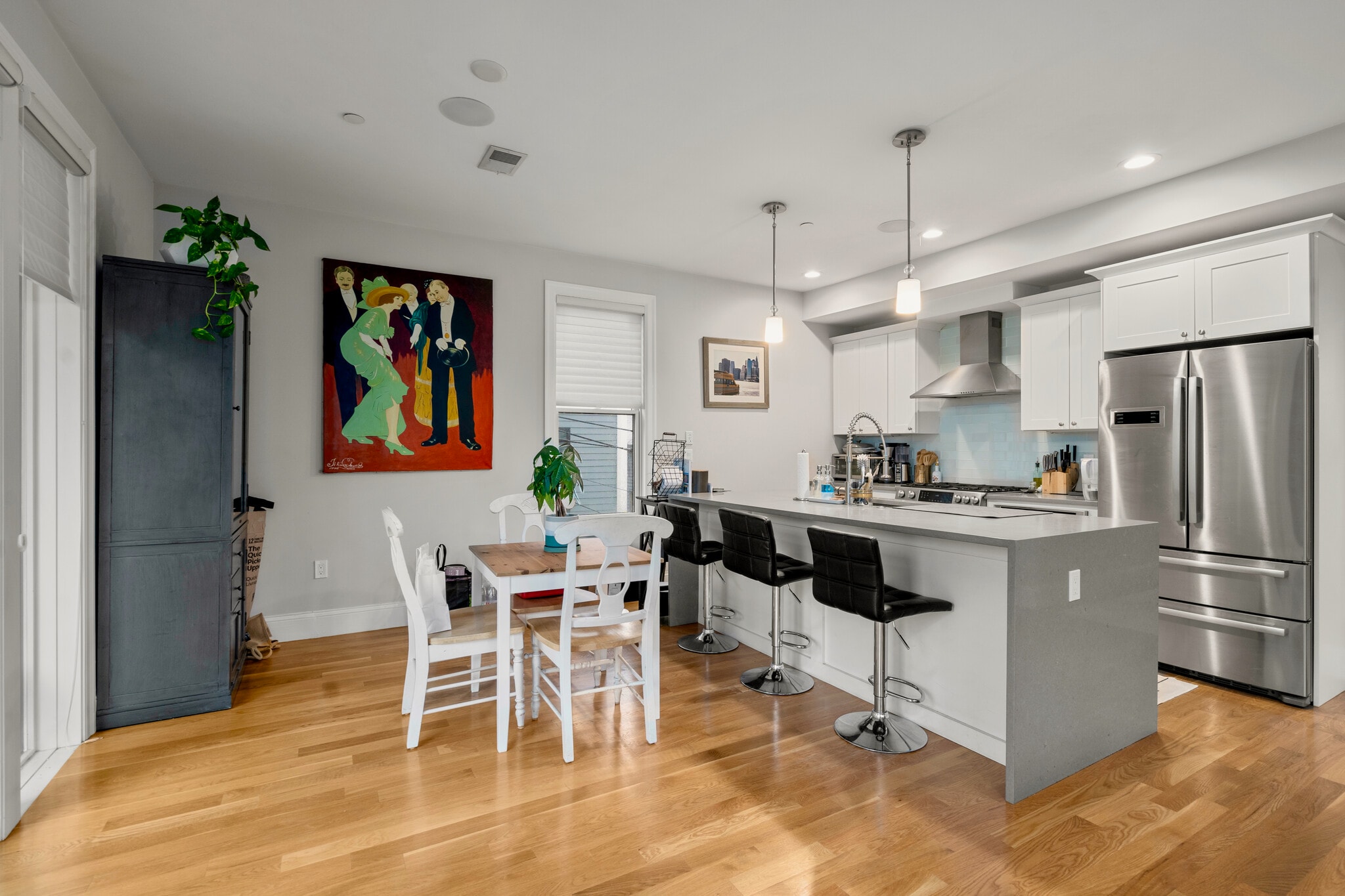 Building Photo - 275 Old Colony Ave