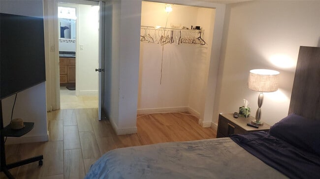 Building Photo - 1000 S Ocean Blvd