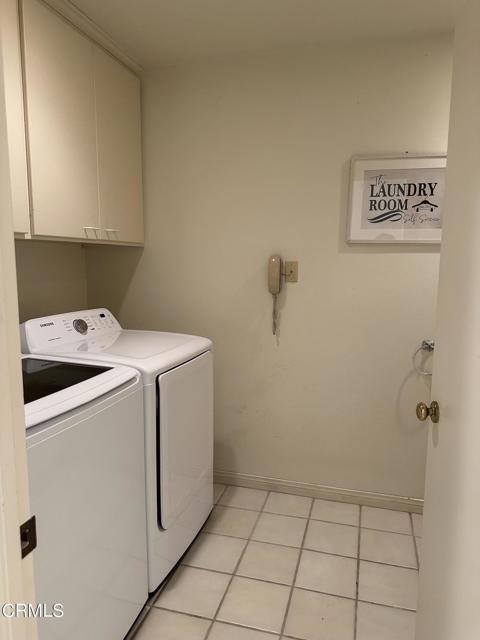 Building Photo - 233 Camino La Madera