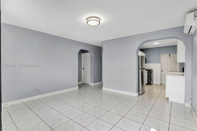 Building Photo - 2456 NW 6th St