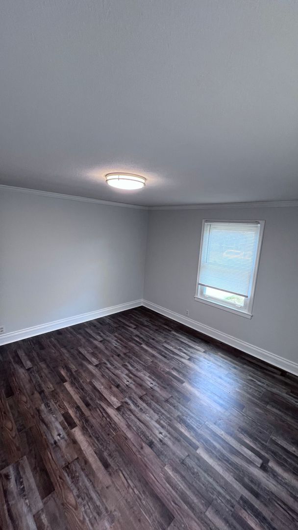 Building Photo - NEW LISTING!! Shadle 4 bedroom 2 bath