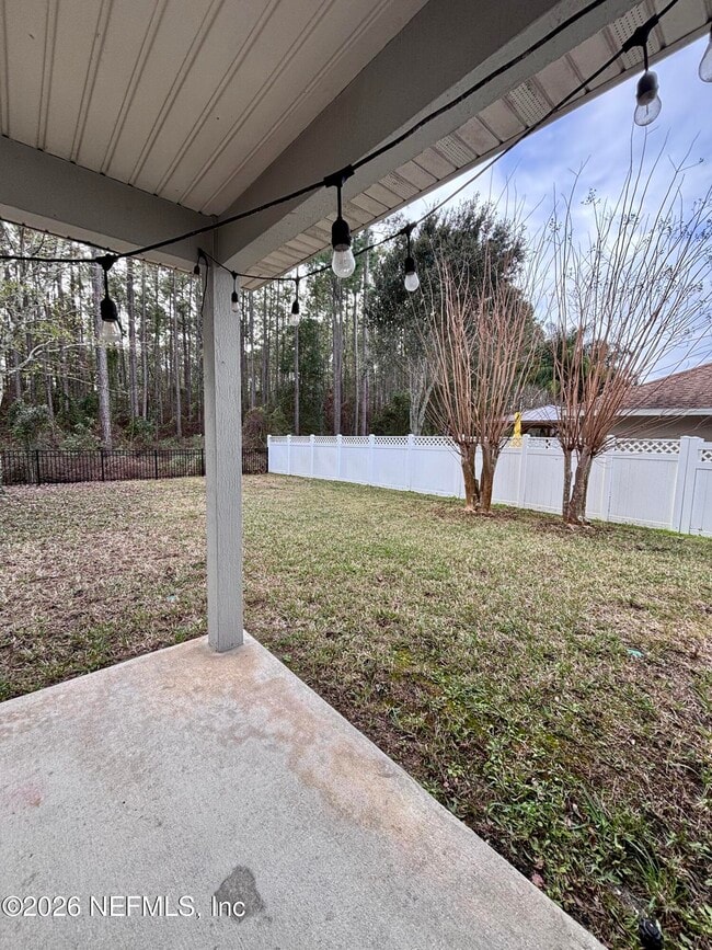 Building Photo - 121 Mahogany Bay Dr