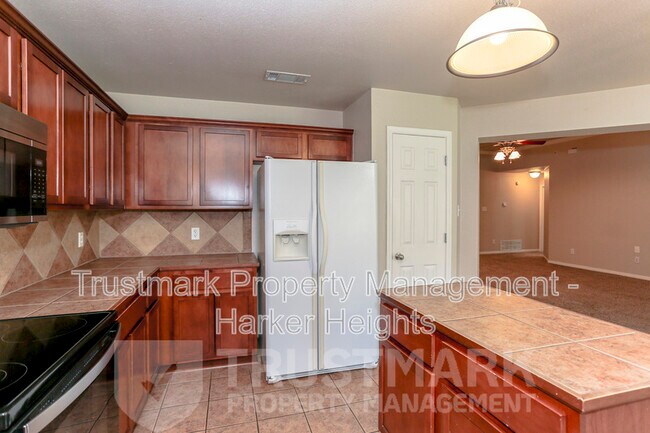 Building Photo - 1705 Indian Camp Trail