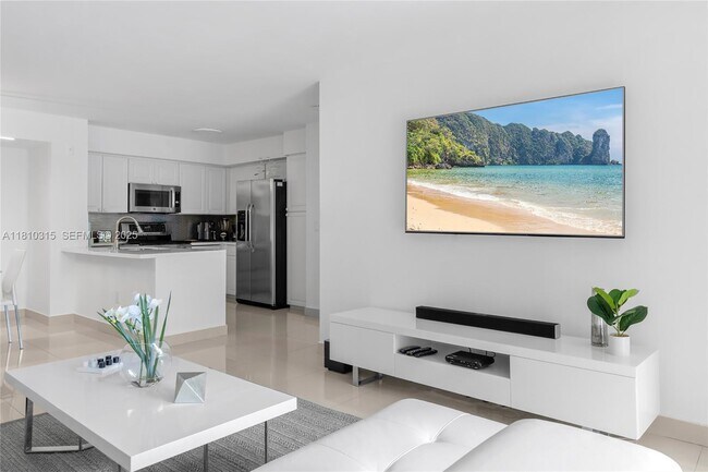 Building Photo - 19901 E Country Club Dr