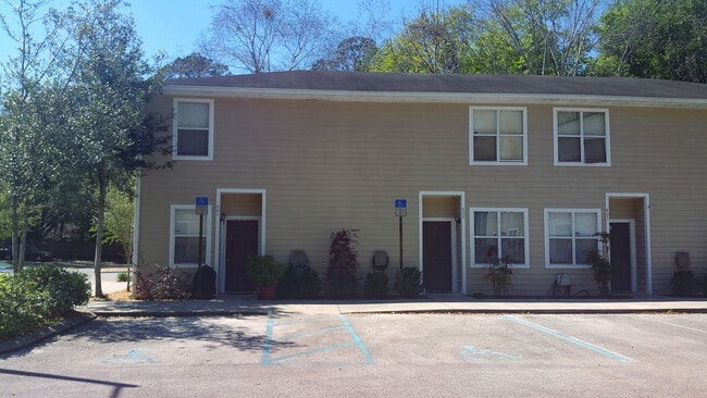 Building Photo - 1710 NW 7th St