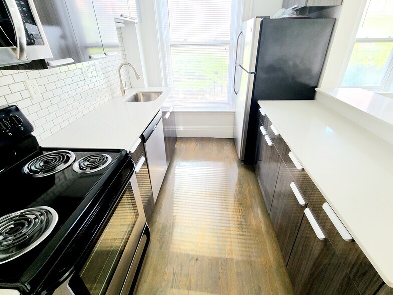 Building Photo - 49 Massachusetts Ave