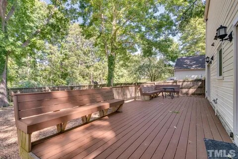 Building Photo - 1724 Sierra Dr