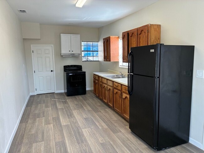 Building Photo - 1509 Monterrey Ave