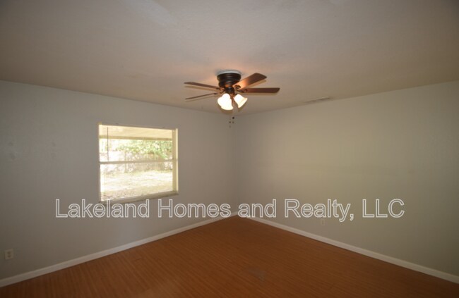 Building Photo - 2762 Gale Rose Dr