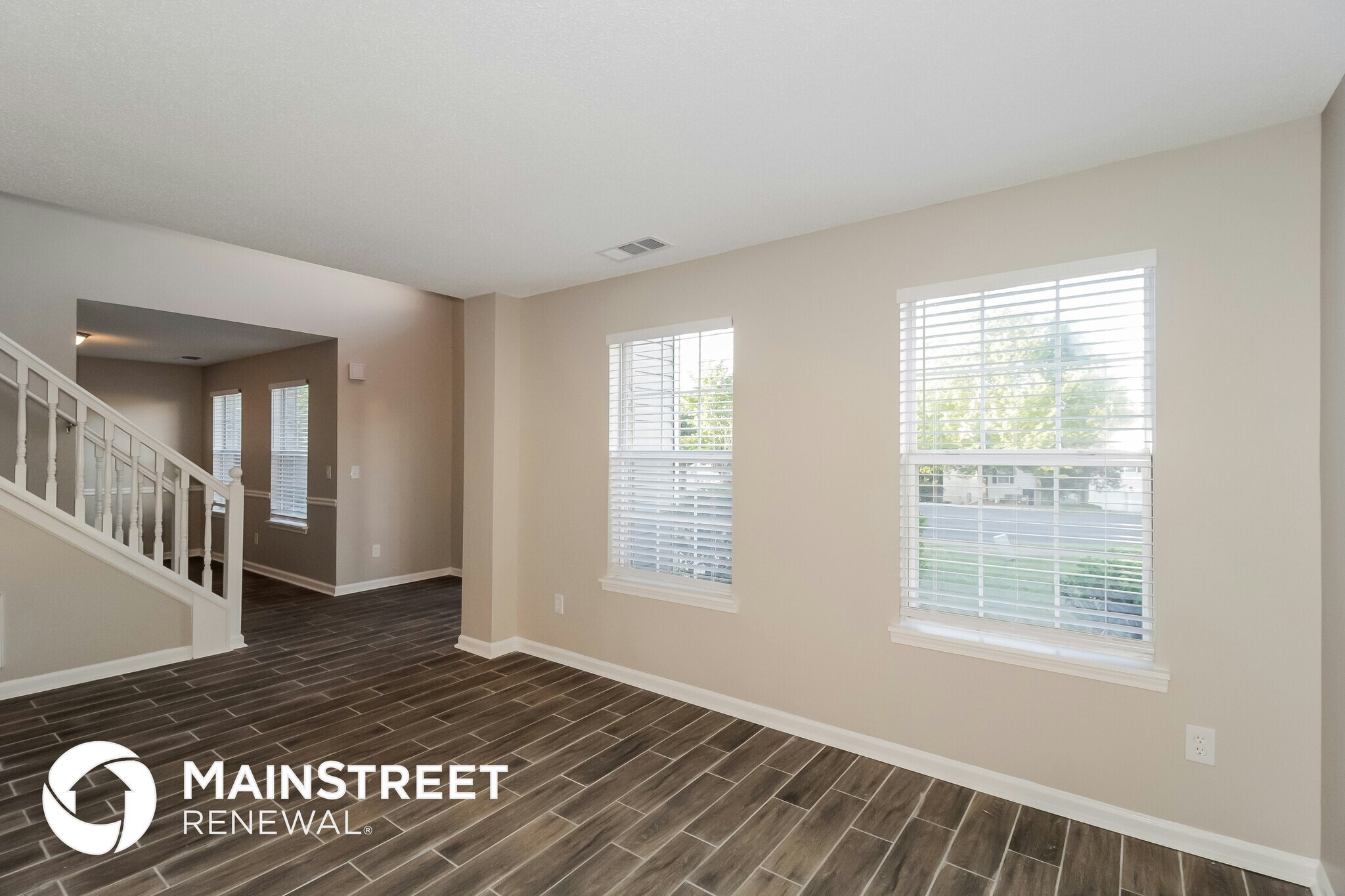 Building Photo - 6251 Village Trace