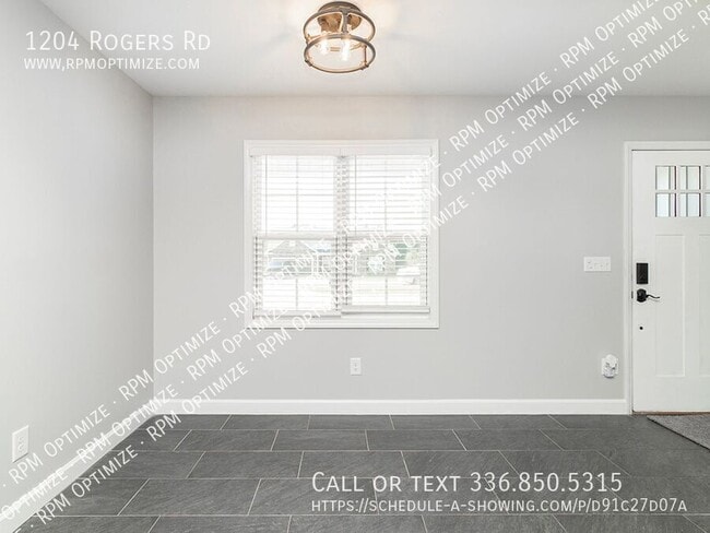 Building Photo - 1204 Rogers Rd
