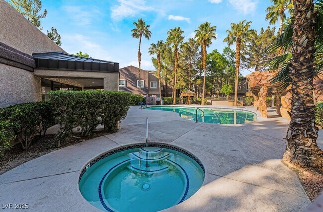 Primary Photo - 5250 S Rainbow Blvd