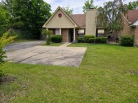 Building Photo - 5631 Red Barn Rd