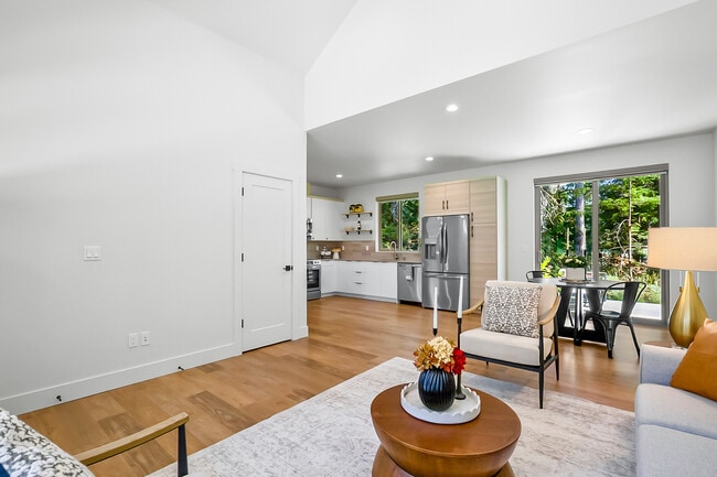 Building Photo - 32686 NE Big Rock Rd