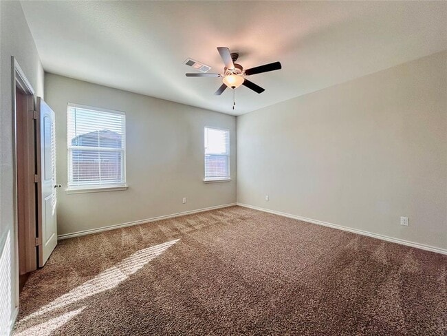 Building Photo - 401 Liberty Meadows Dr