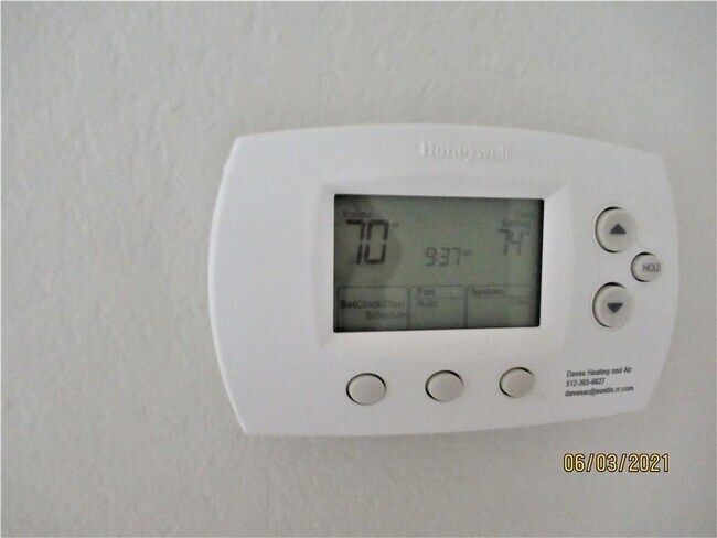 Building Photo - 106 Coyote Trail