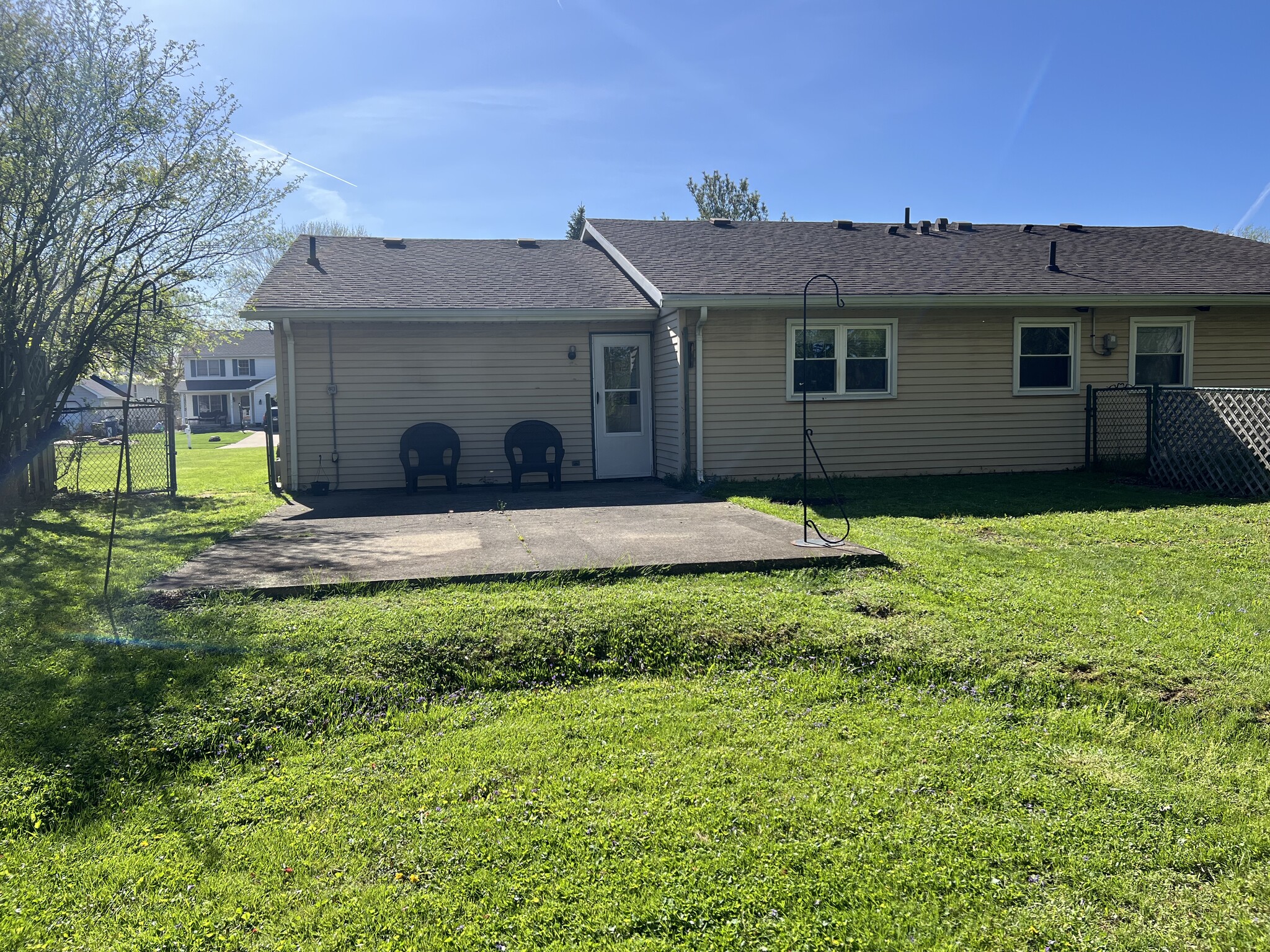 Back Yard - 5633 Opal St