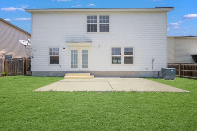 Building Photo - Spacious 4-Bedroom Rental Home in Cibolo, ...