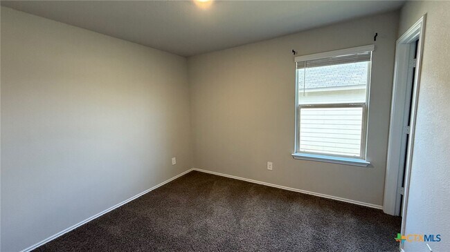 Building Photo - 2333 Merganser Dr